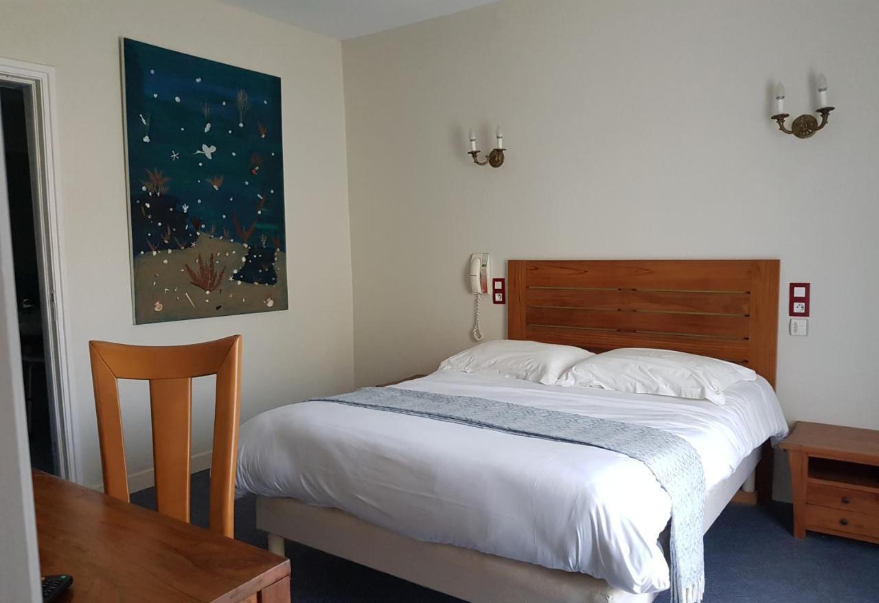 Hotel Pyrenees Atlantique Saint-Pée-sur-Nivelle Exteriör bild