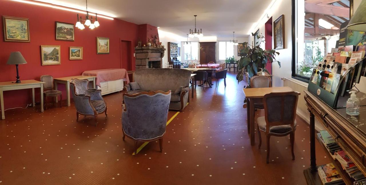 Hotel Pyrenees Atlantique Saint-Pée-sur-Nivelle Exteriör bild